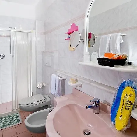 Tulipe Nazionale 3* Riccione