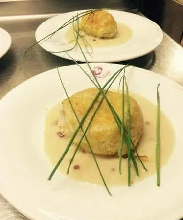 图利普纳策纳里酒店 酒店 3*