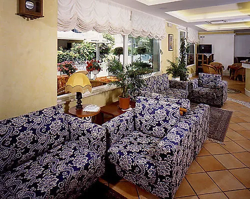 فندق Tulipe Nazionale 3*