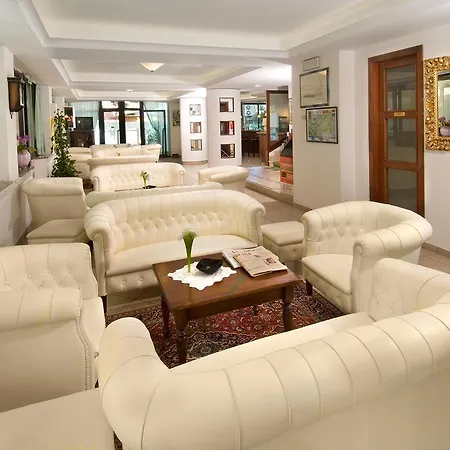 Tulipe Nazionale ホテル リッチョーネ