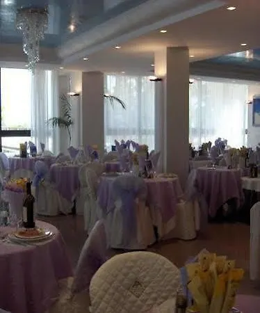 Tulipe Nazionale ホテル リッチョーネ