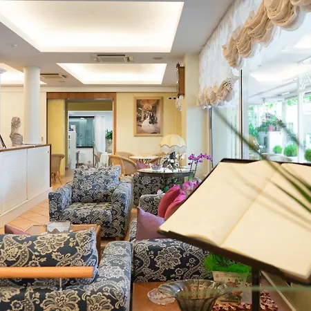 Tulipe Nazionale 3* Riccione