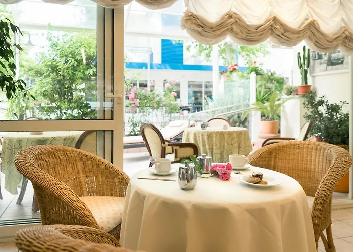 Tulipe Nazionale Hotel